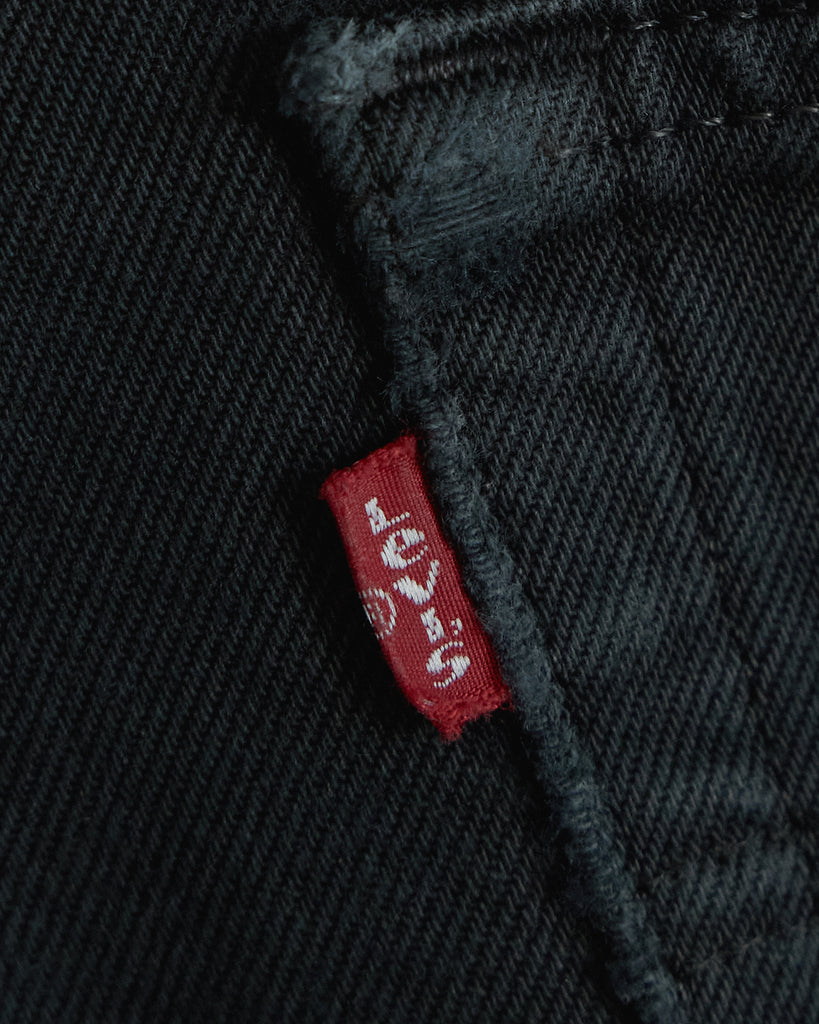 Vintage Black Levi's 501 Jeans - Blue Black Detail photo tab